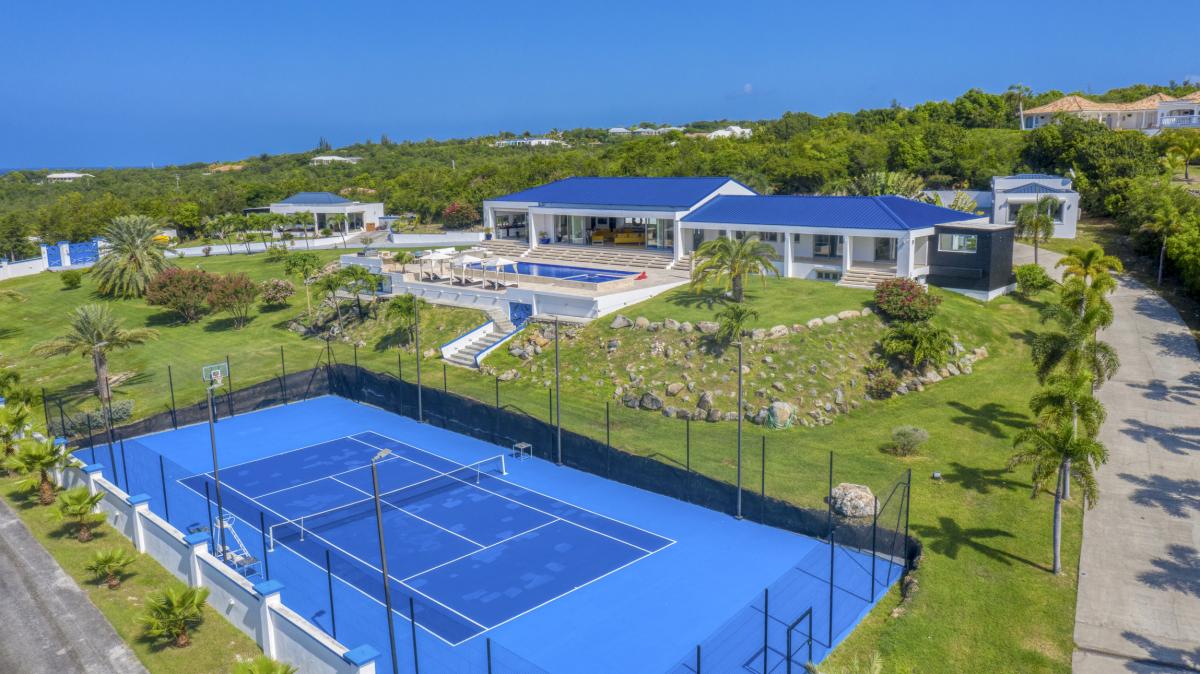 2 A louer villa El Grande Azur 5 chambres 12 personnes vue mer piscine tennis aux terres basses à saint martin_13